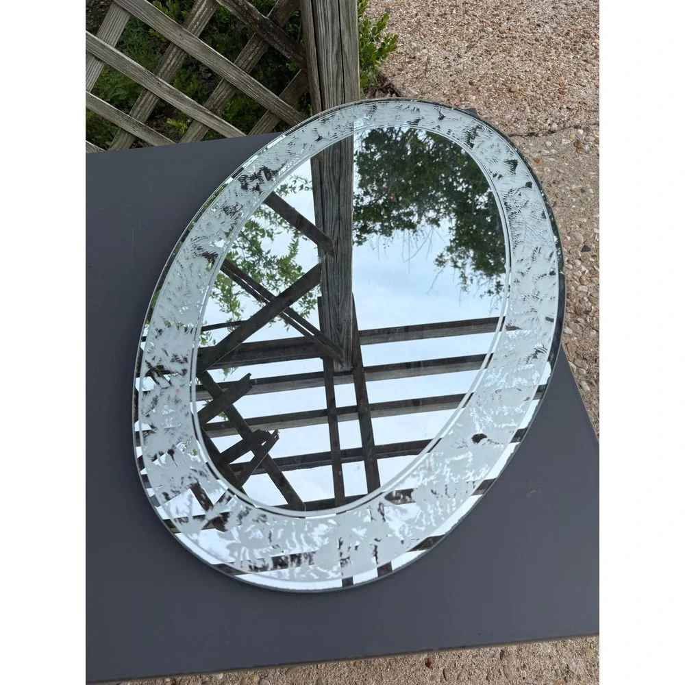 N/A oval wall